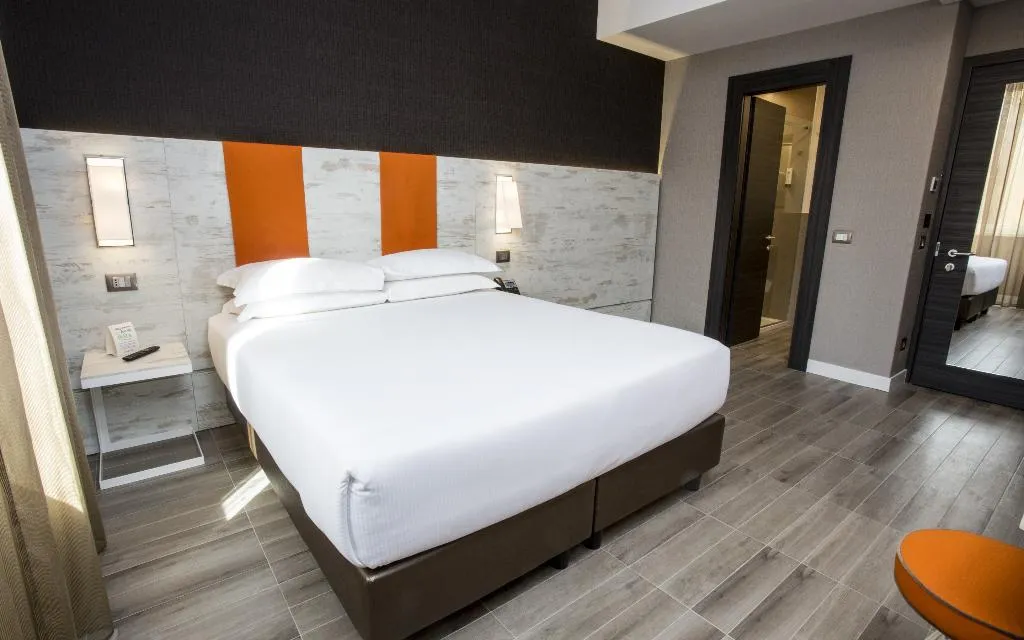 Double or Twin SUPERIOR Room, The Guardian Hotel, Rome