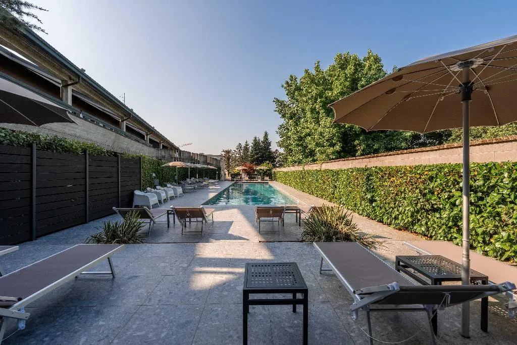 Pool, Living Hotel Milano, Milan
