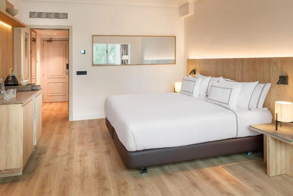 FAMILY ROOM CONNECTING ROOM Room, Melia Barajas, Madrid