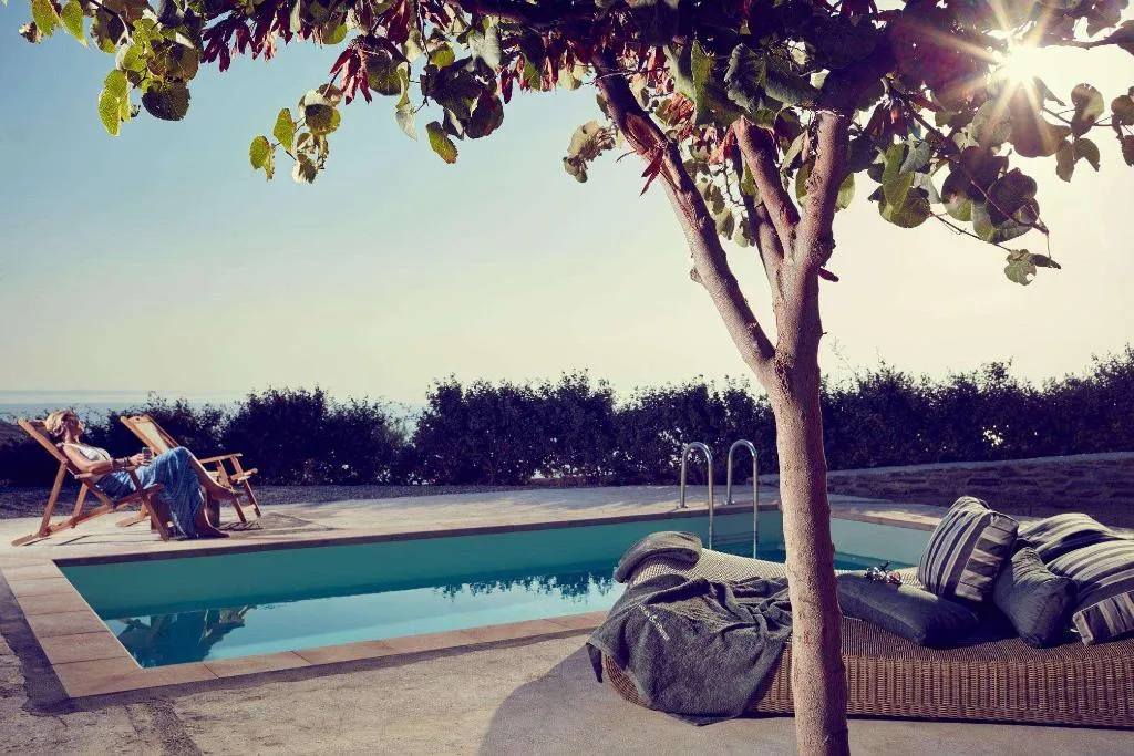 Pool, Diles & Rinies, Mykonos