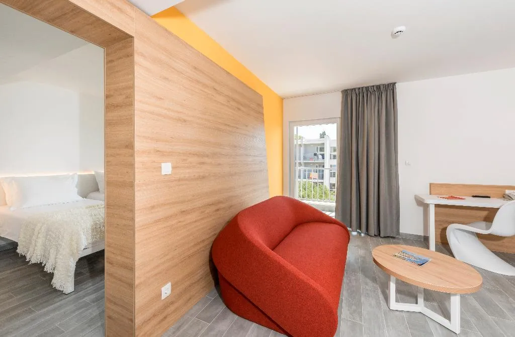 JUNIOR SUITE PARK VIEW Room, Pharos, hvar bayhill hotel, Split