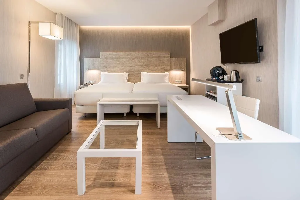 Room, NH Madrid Chamberí, Madrid