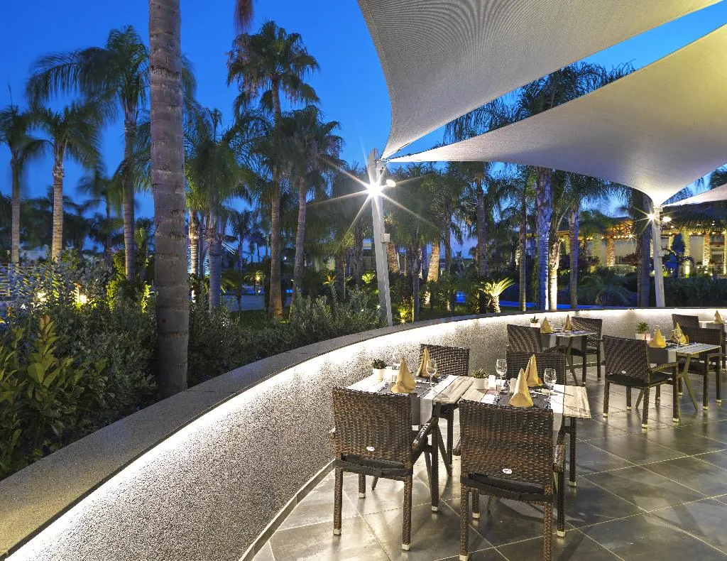 Restaurant, Olympic Lagoon Resort, Cyprus