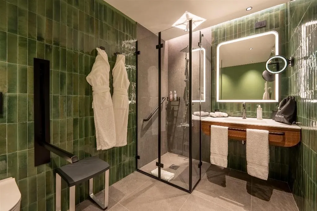 Room, Picciolo Etna Golf Resort & Spa, Curio Collection, Catania