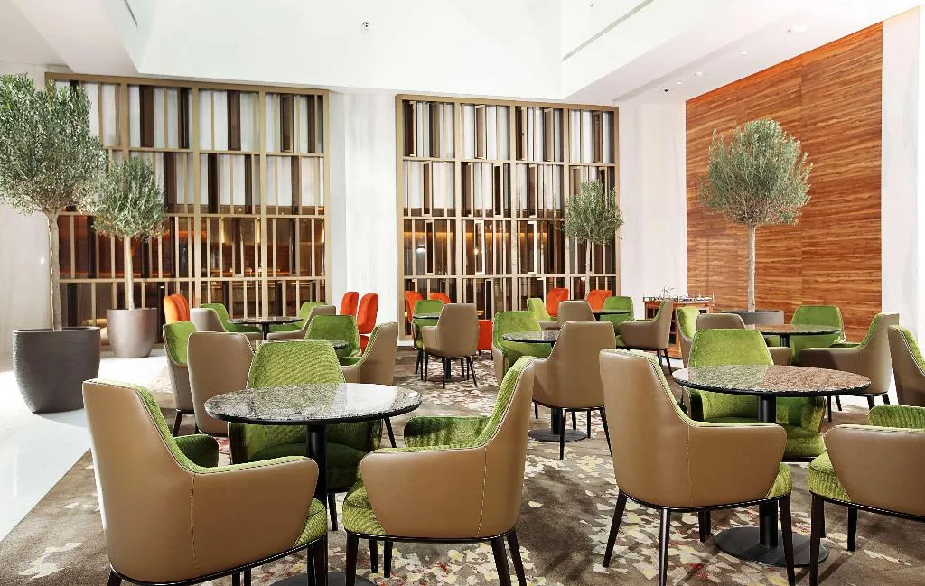 Bar, Grand Cosmopolitan Hotel Dubai, Dubai