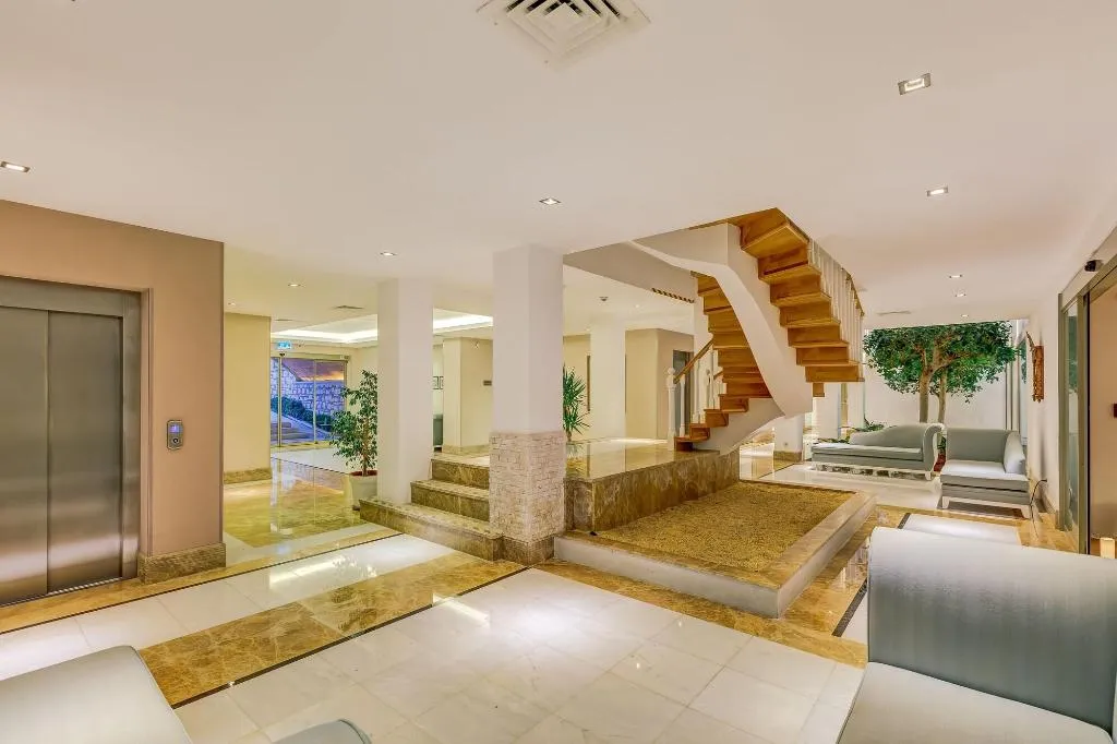 Lobby, Antmare Hotel, Izmir