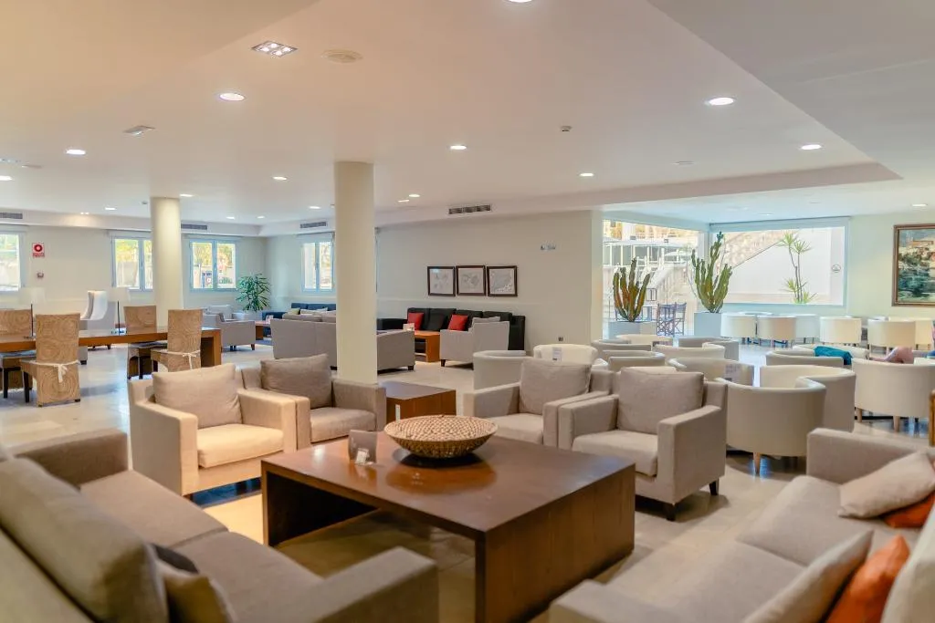Lobby, Minura Cala Galdana & Apartamentos d´Aljandar, Menorca