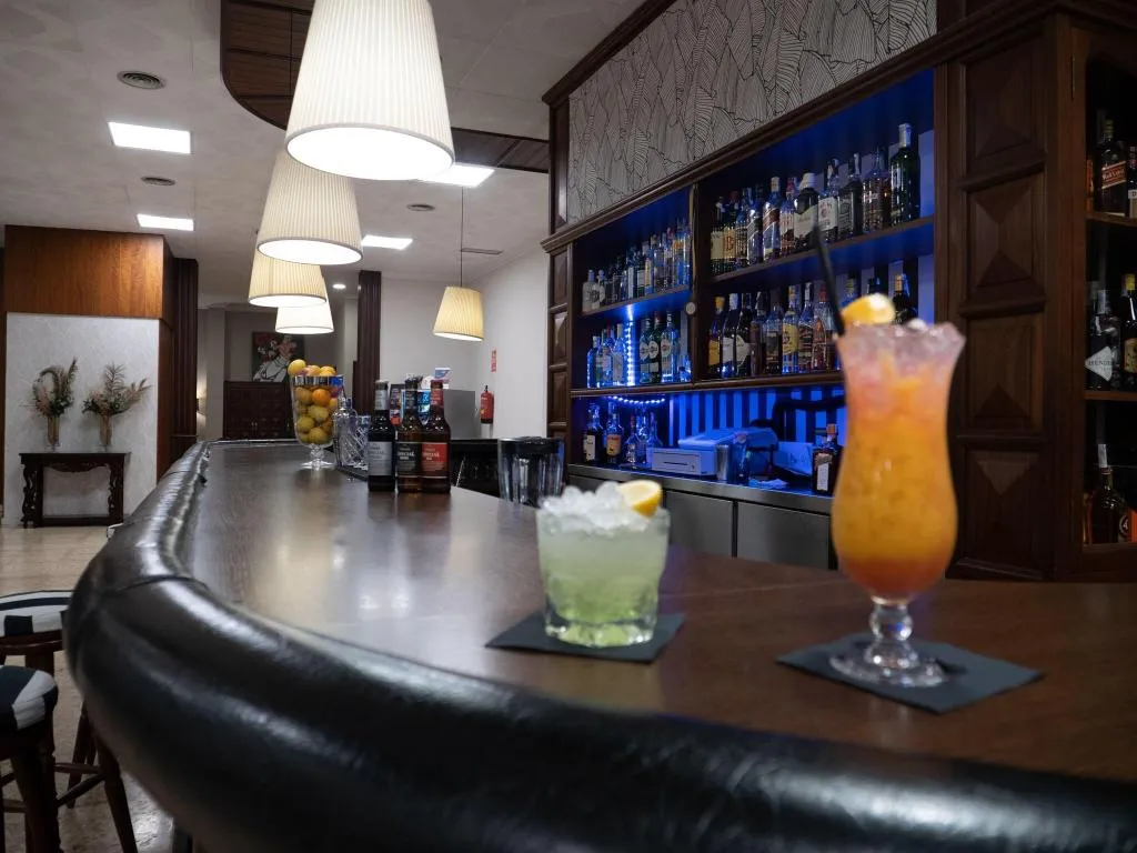 Bar, Marte, Tenerife