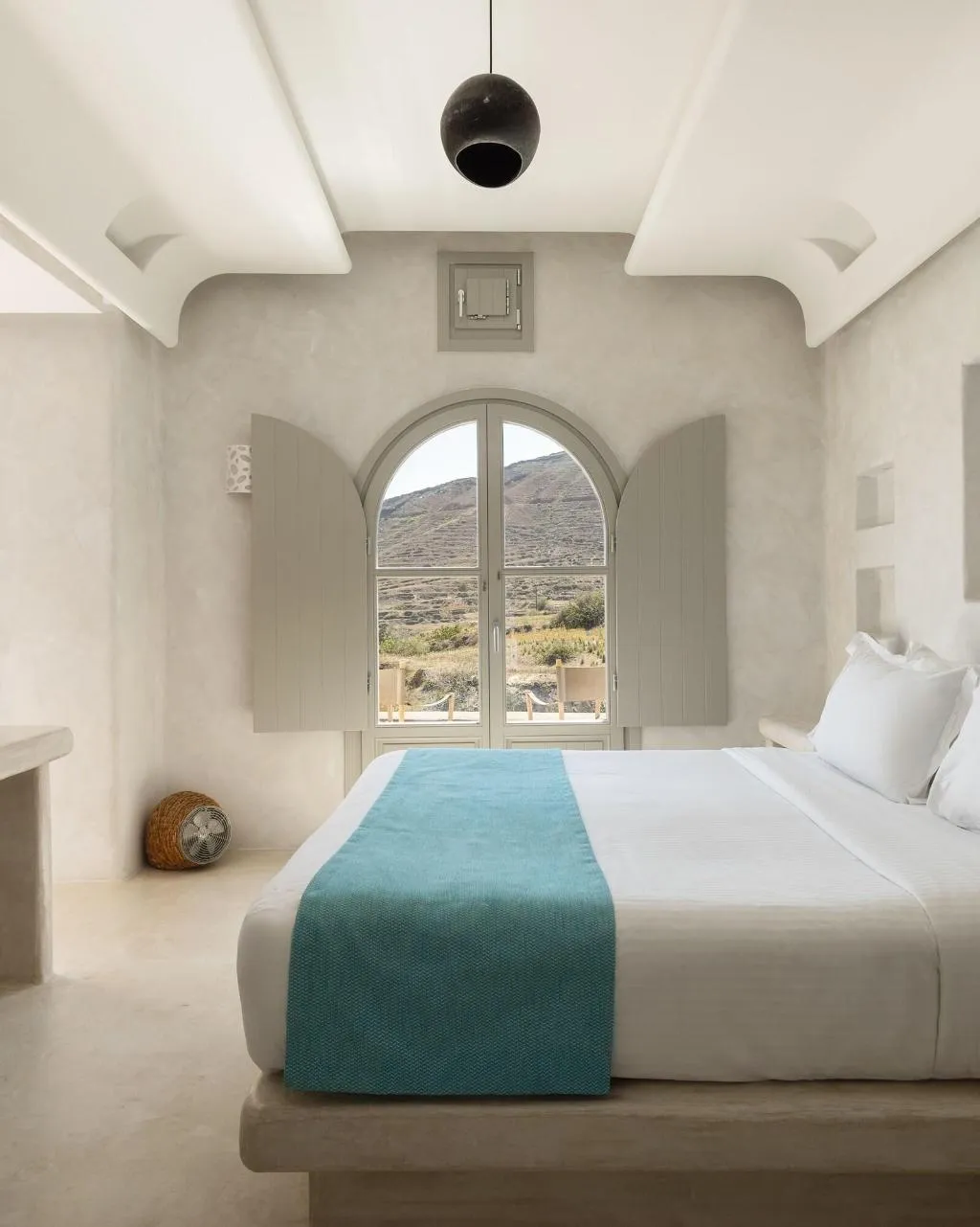 Room, Danae Suites, Santorini