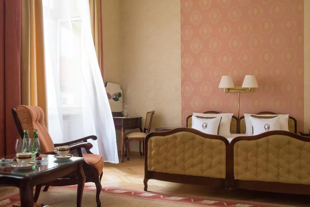 Double or Twin DELUXE Room, Grand Hotel, Krakow