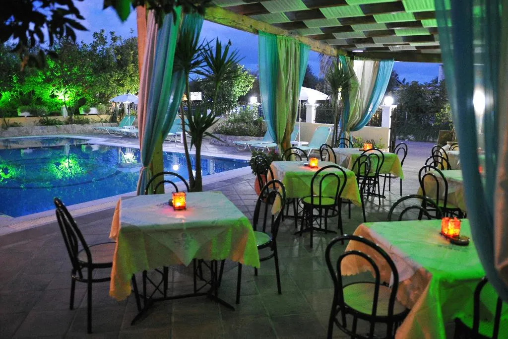 Restaurant, Makis Apartments, Corfu
