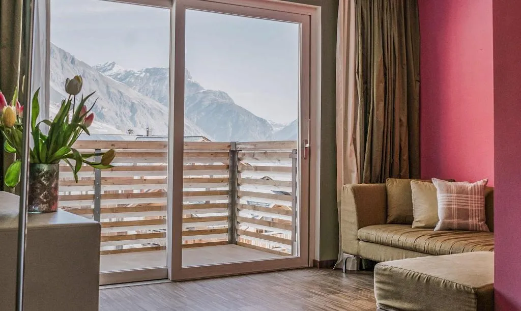 Room, Lac Salin Spa & Mountain Resort, Milan