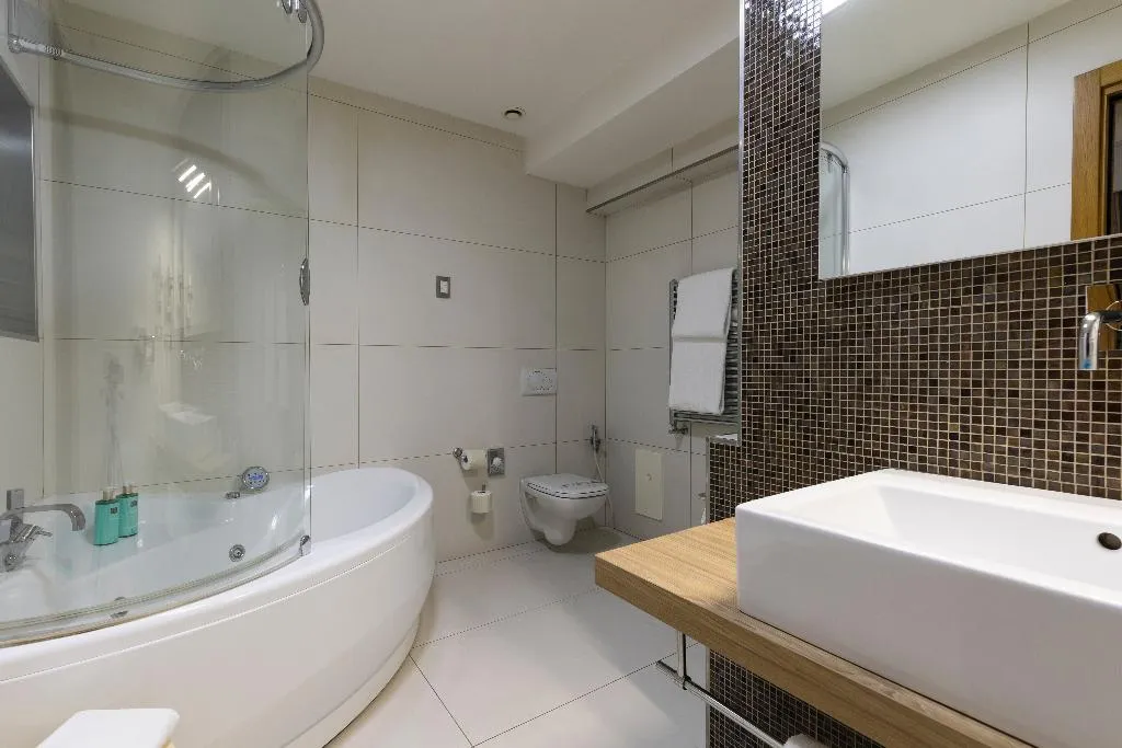 SUITE STANDARD Room, Royal Caserta Hotel, Naples