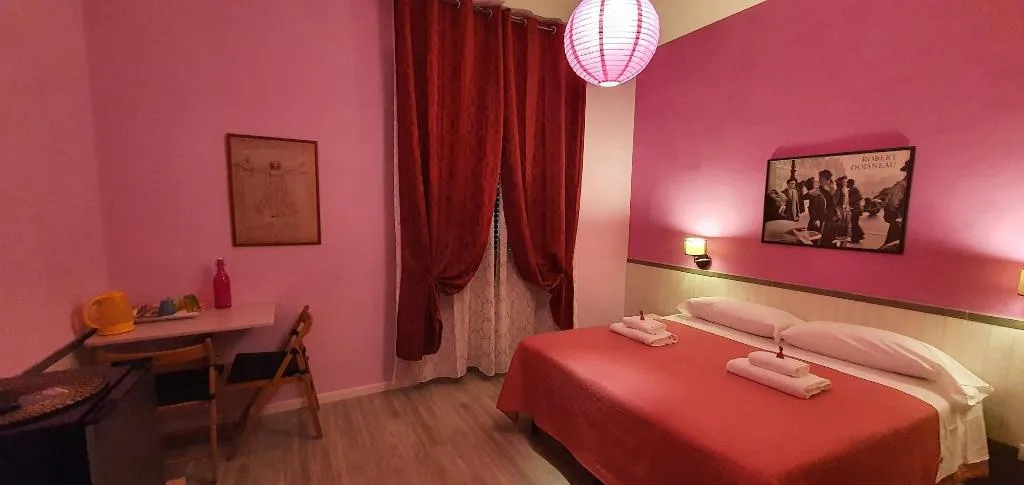 Room, Il Giglio Guest House, Florence