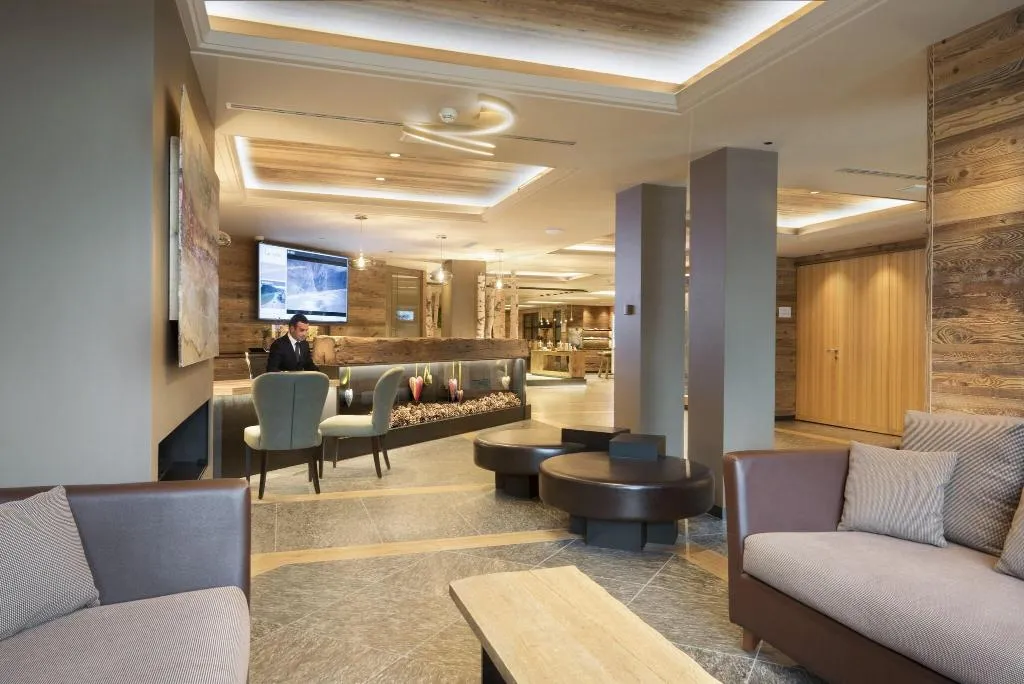 Lobby, Lac Salin Spa & Mountain Resort, Milan
