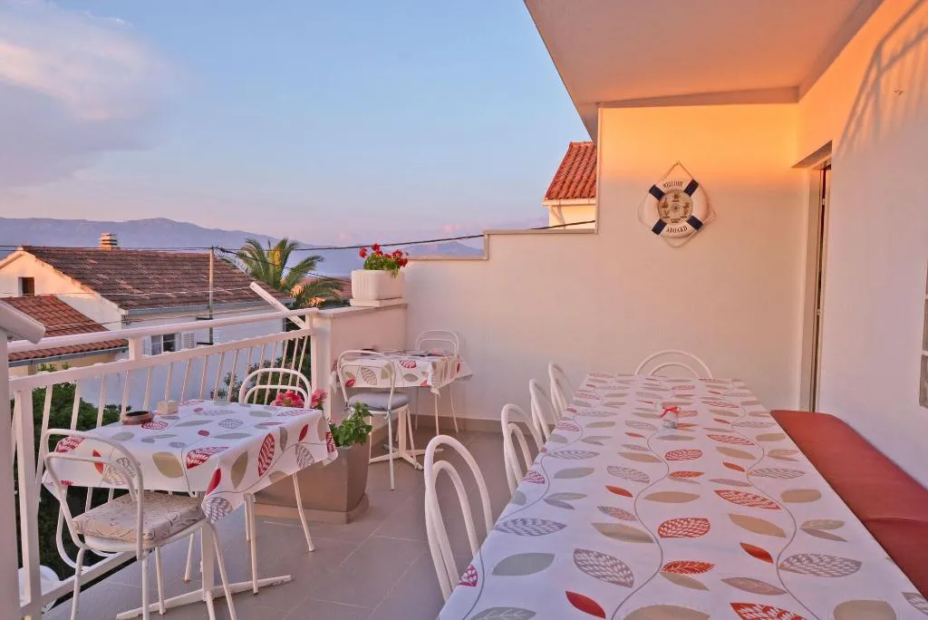 Terrace, Rooms Sunce Island Residence, Split