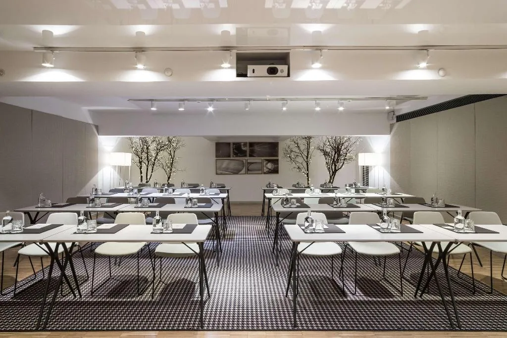 Conferences, Alexandra Barcelona, Curio Collection by Hilton, Barcelona