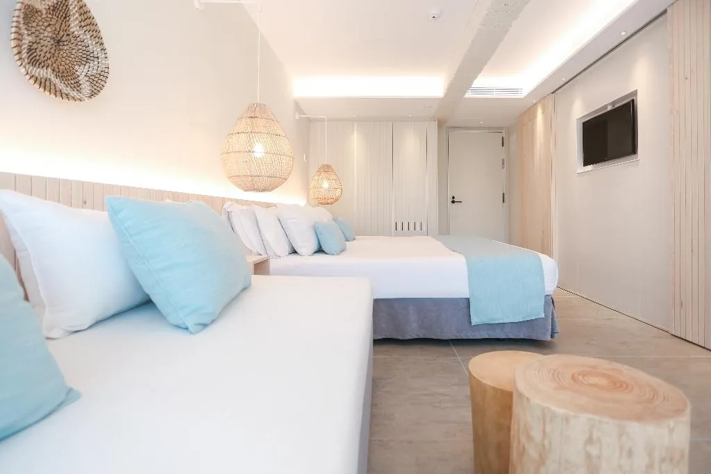 TRIPLE POOL VIEW Room, Kaktus Playa, Costa Brava