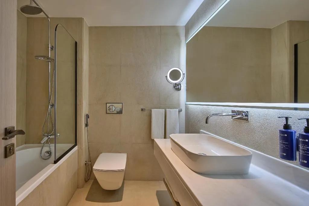 Room, Radisson Blu Residence Dubai Marina, Dubai