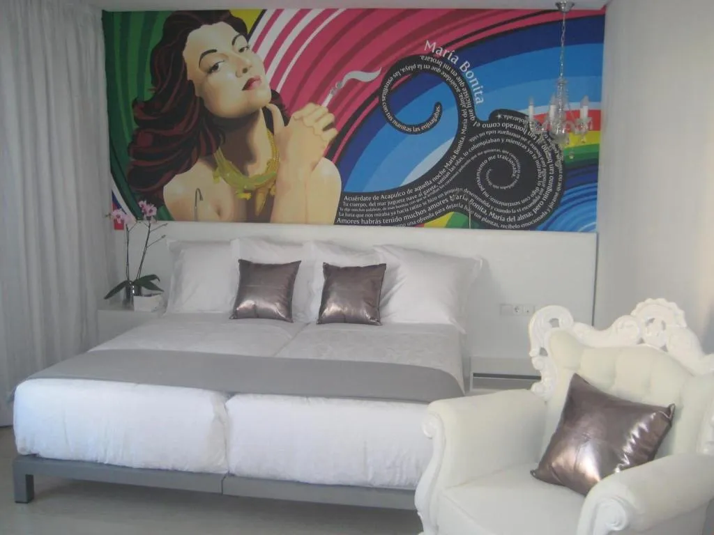 Room, Dormirdcine, Madrid