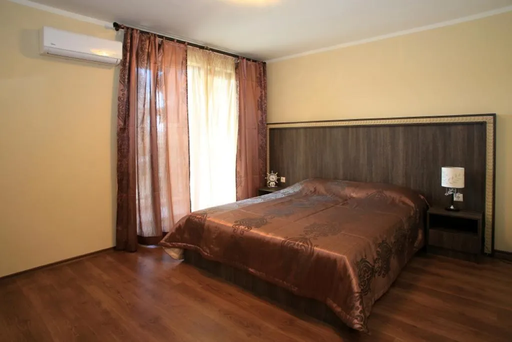 APARTMENT ONE BEDROOM Room, Argisht Palace, Varna