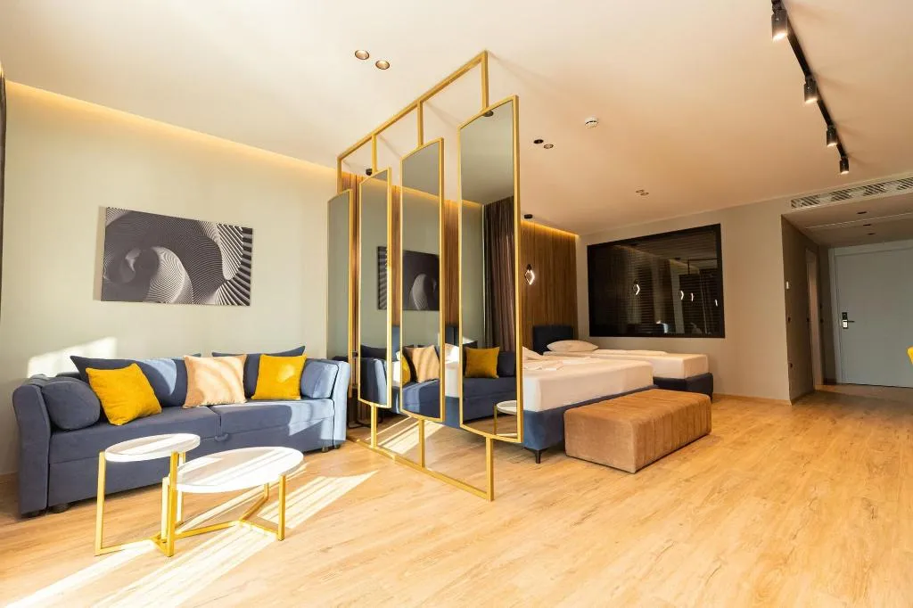 Room, Esbjerg Hotel, Kavaje