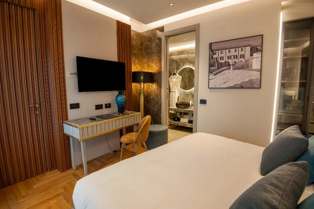 SUITE DELUXE WITH TERRACE Room, Delle Nazioni, Rome