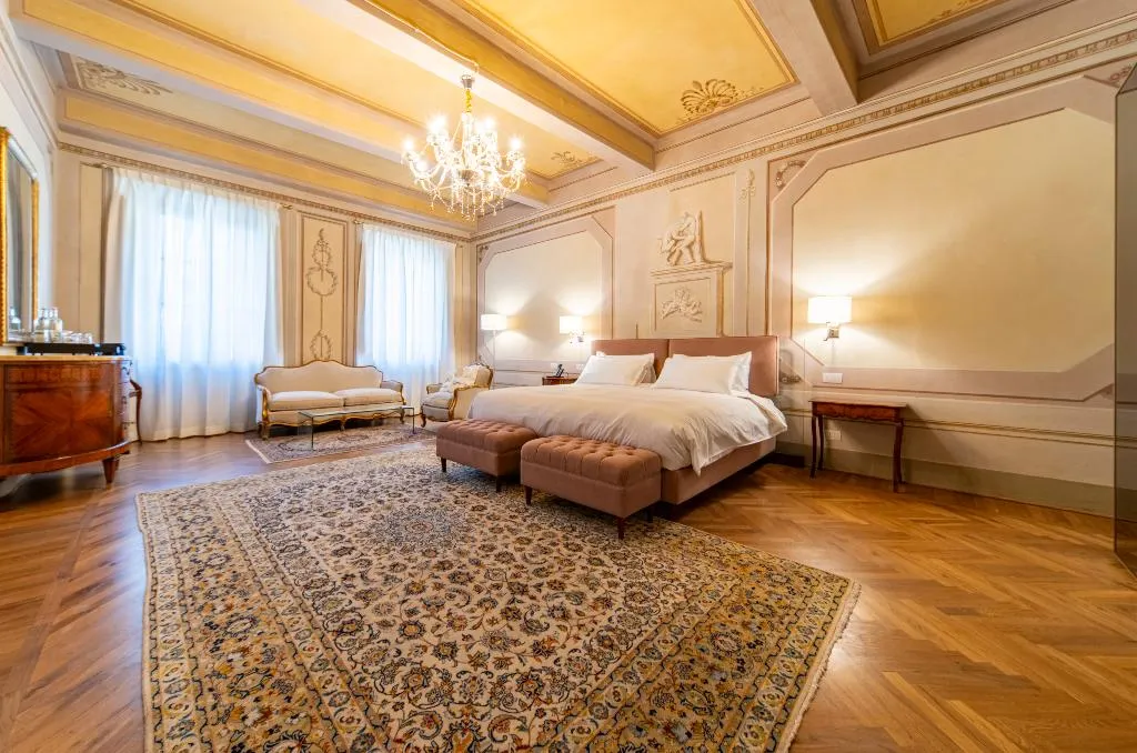 Double or Twin DELUXE Room, Residenza d’epoca Luca Pacioli, Florence