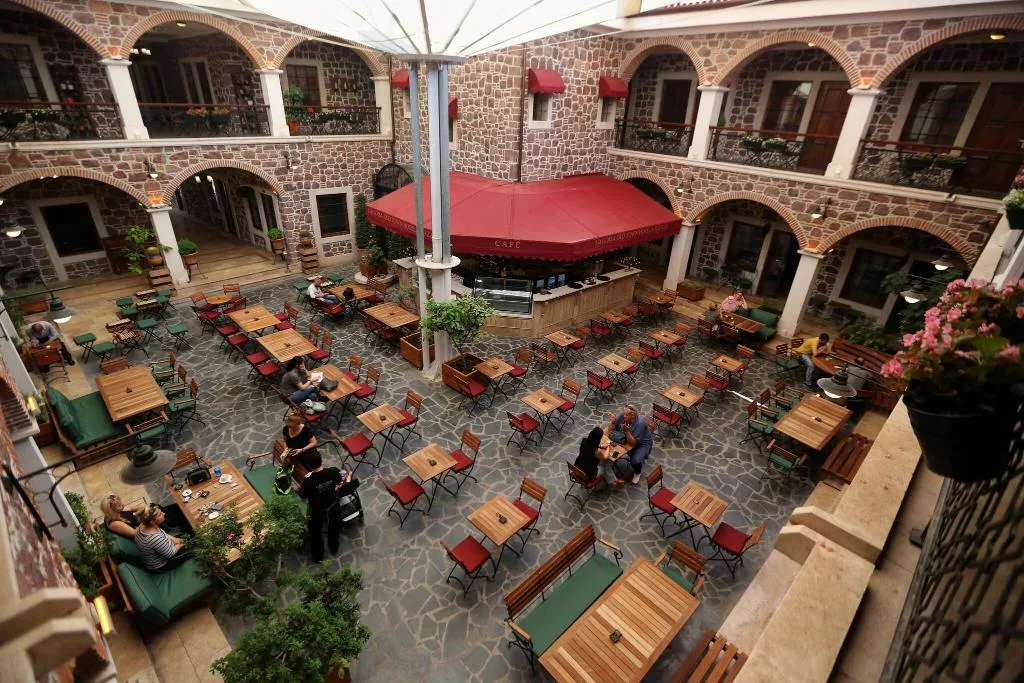 Terrace, L'agora Old Town Hotel & Bazaar, Izmir