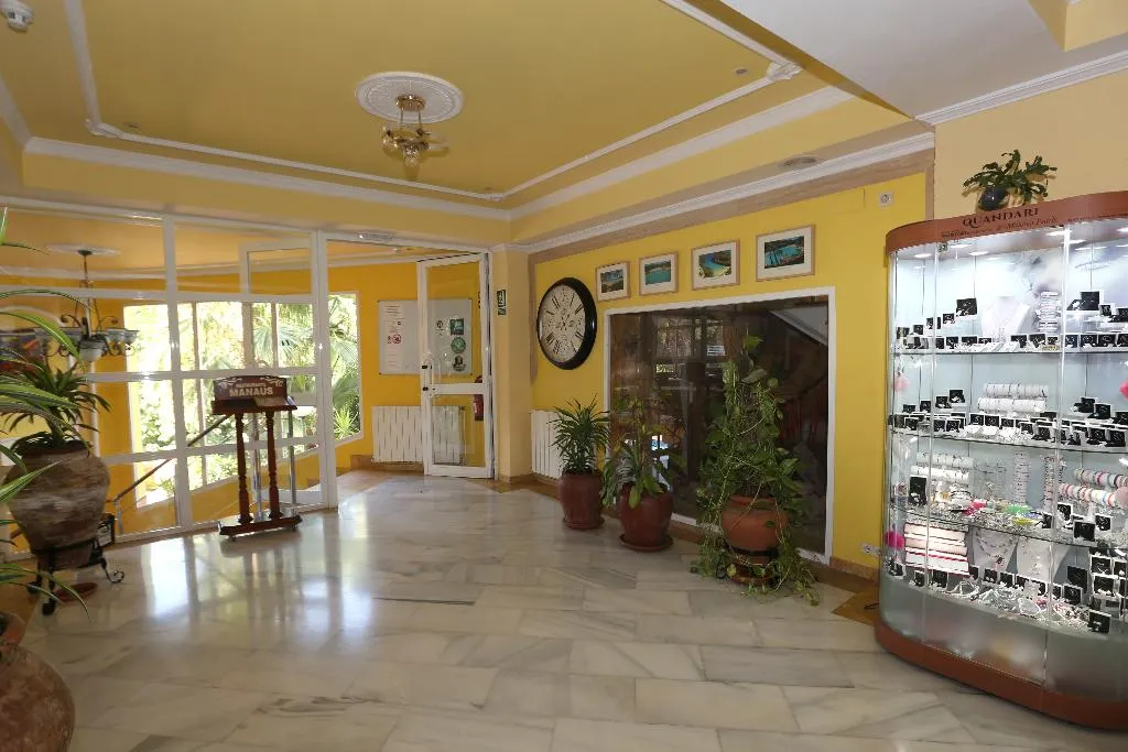 Lobby, Manaus, Majorca