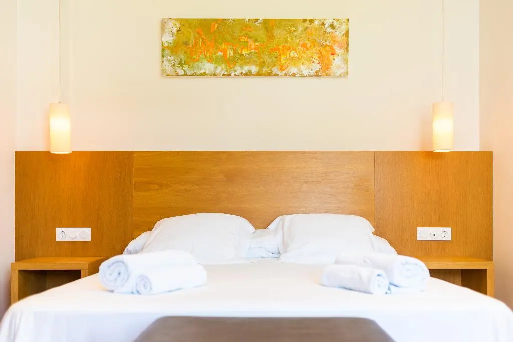 Room, Al Sur Vacaciones by Grupo Tribu, Costa De La Luz