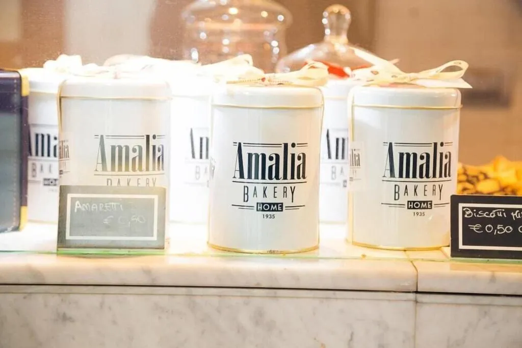 Restaurant, Amalia Bakery Home, Milan