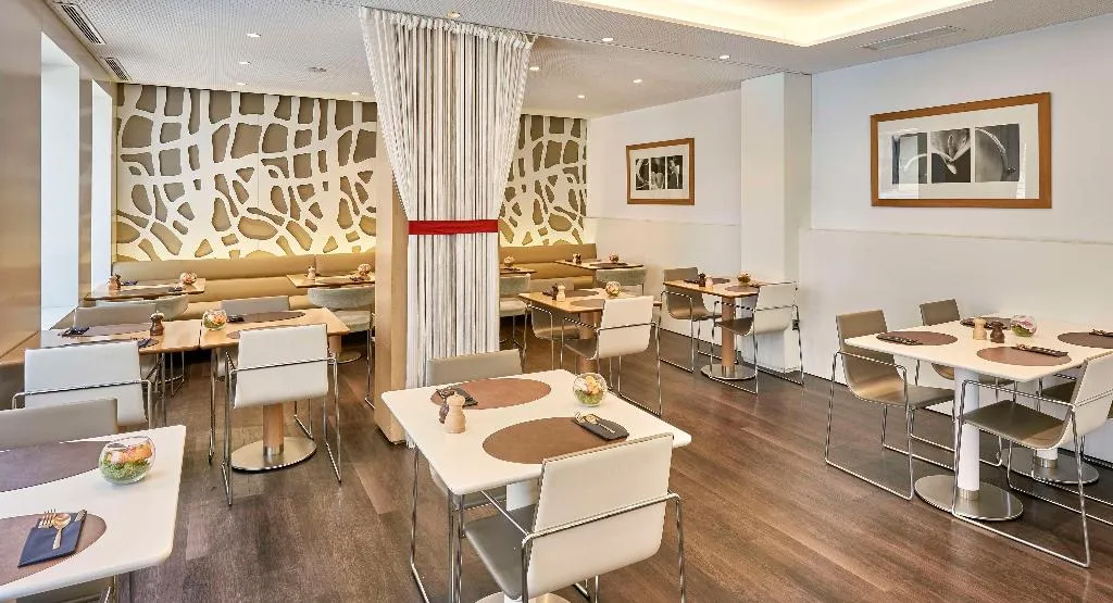 Restaurant, NH Collection Madrid Colón, Madrid