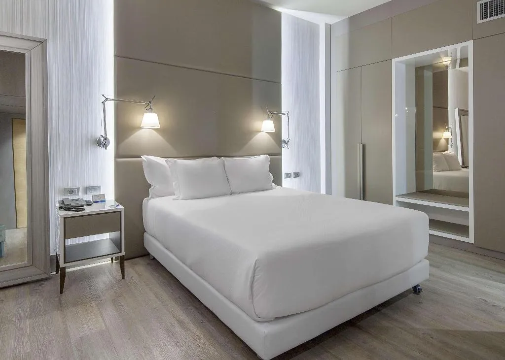 DOUBLE SINGLE USE SUPERIOR Room, NH Collection Milano Touring, Milan