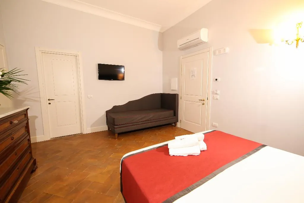 TRIPLE COMFORT Room, Decumani Hotel de Charme, Naples