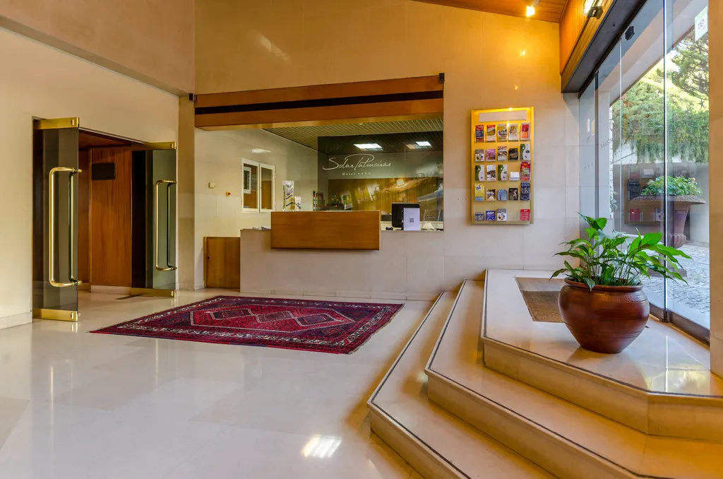 Lobby, Solar Palmeiras, Lisbon