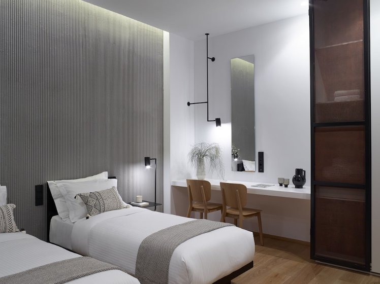 Innathens Hotel, Athens