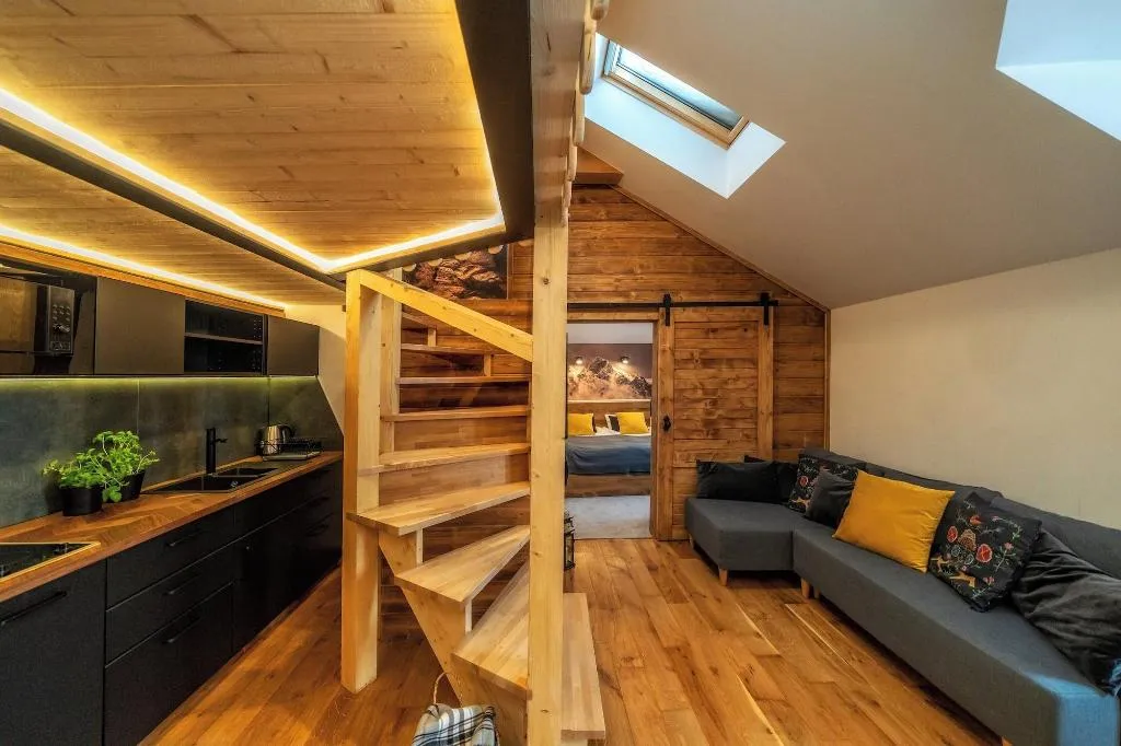 Room, ApartHotel Giewont, Krakow