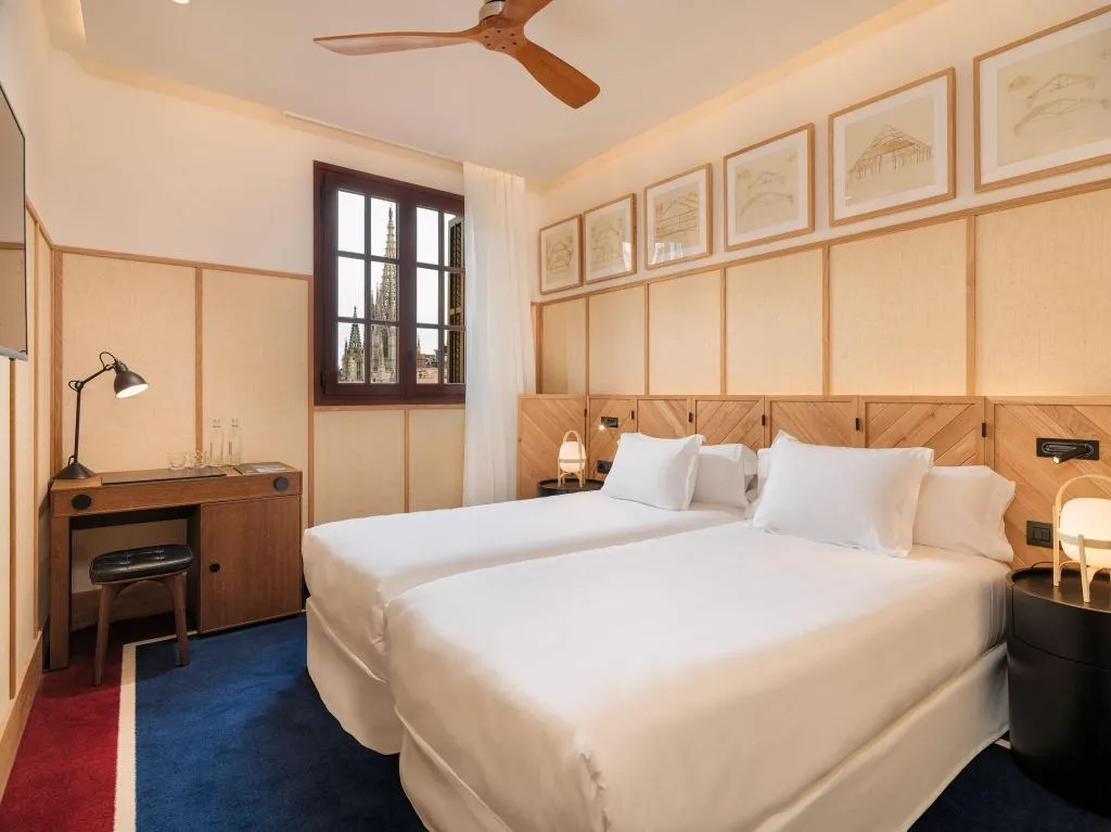 TWIN CLASSIC Room, H10 Madison, Barcelona