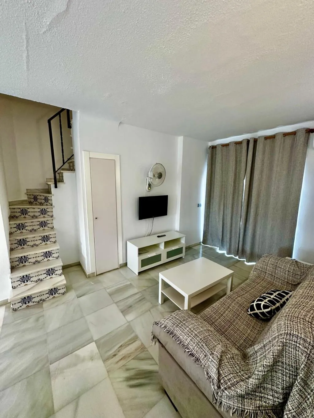 APARTMENT DUPLEX Room, Las Rosas de Capistrano, Costa Del Sol