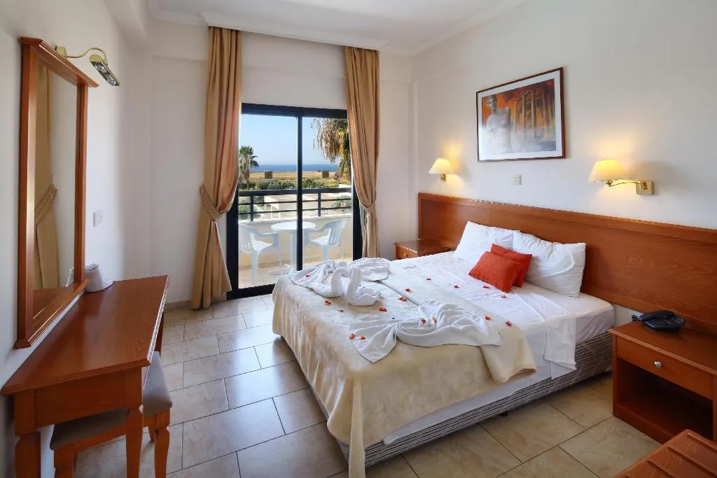 Room, Panareti Coral Bay Resort, Cyprus
