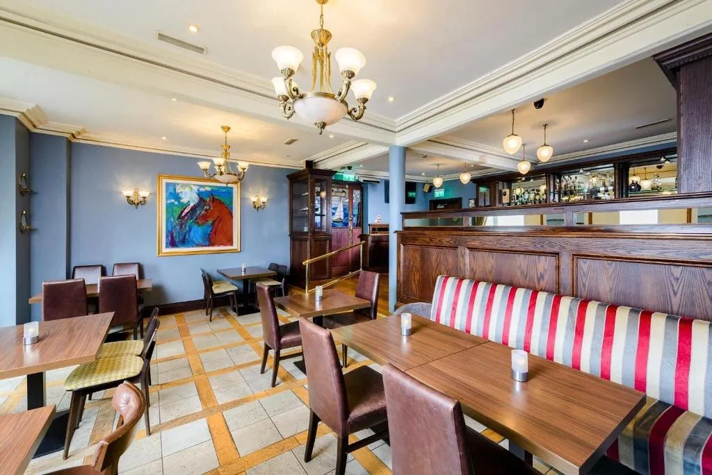 Restaurant, Commodore, Cork