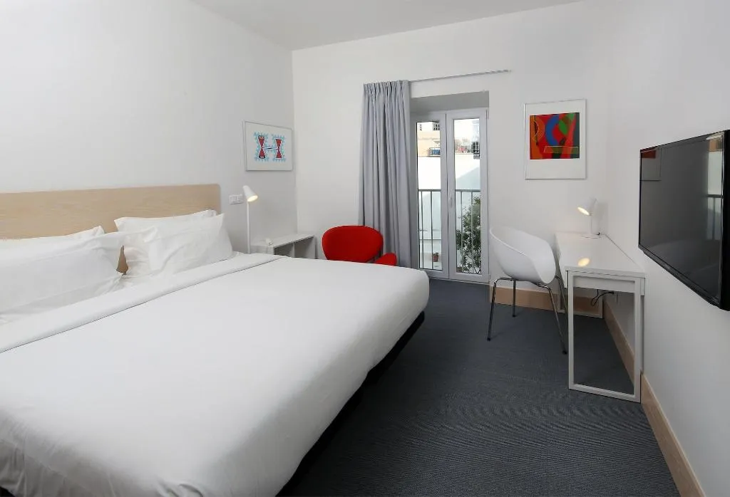 Room, Hotel Convento do Salvador, Lisbon