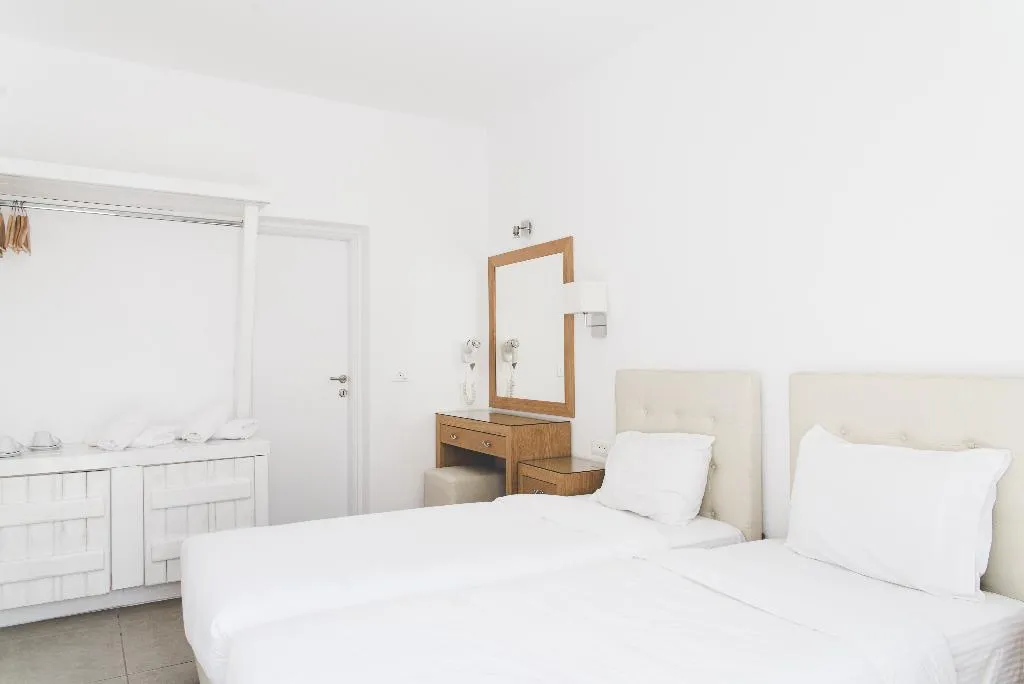 Double or Twin PROMO Room, Super Paradise Hotel, Mykonos