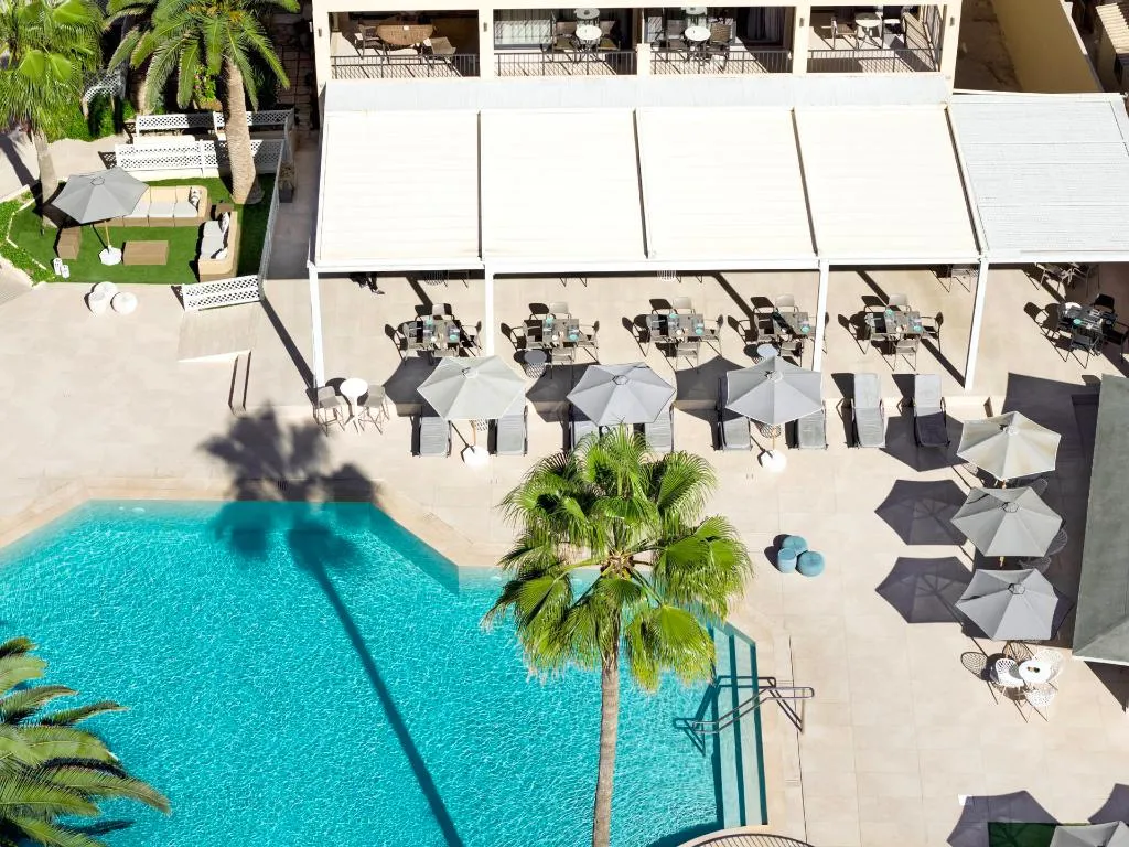 Pool, Atlantis Beach Hotel, Crete