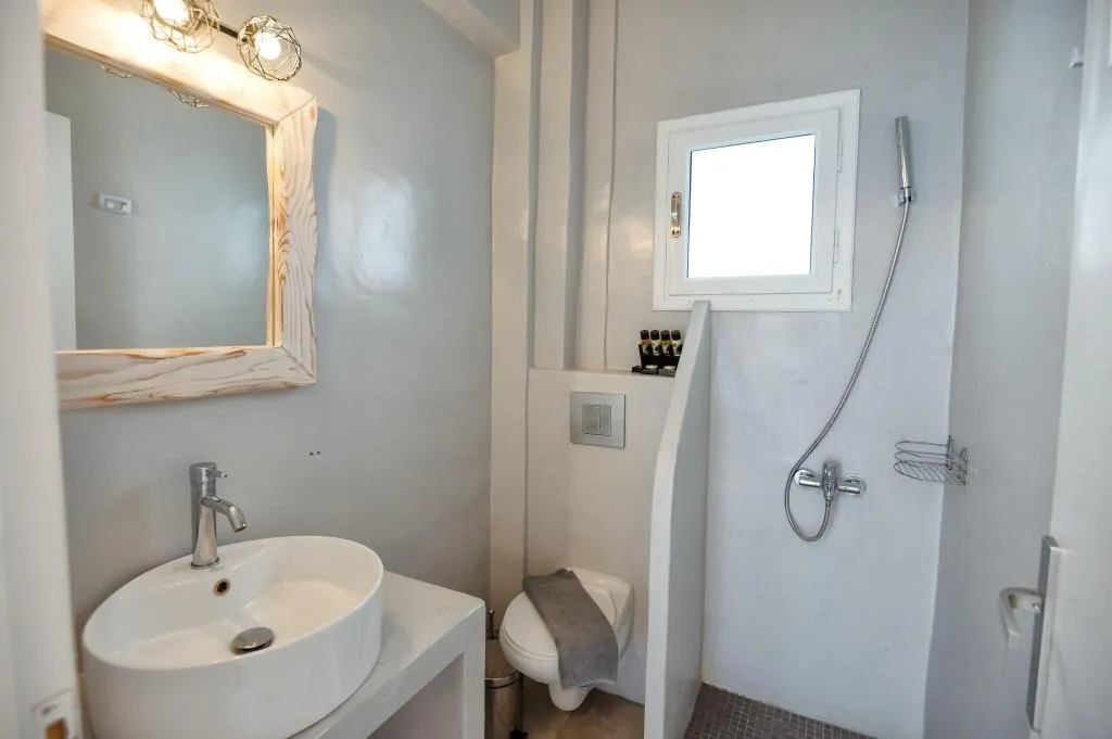 Room, Aspro Phos, Santorini