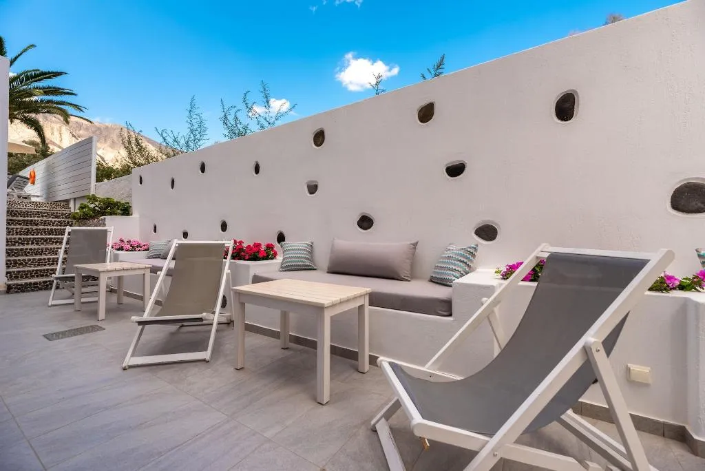 Room, Stelios Place, Santorini