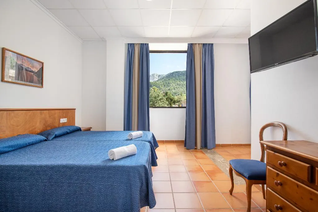 QUADRUPLE STANDARD Room, Santuario de Lluc, Majorca