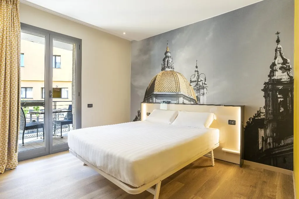 DOUBLE STANDARD Room, B&B Hotel Roma Tuscolana San Giovanni, Naples