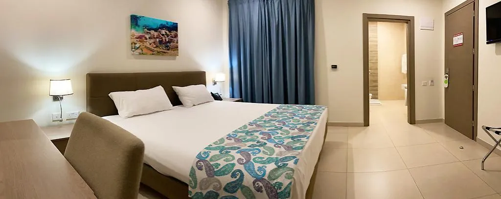 TWIN SUPERIOR Room, Hotel Kennedy Nova, Malta